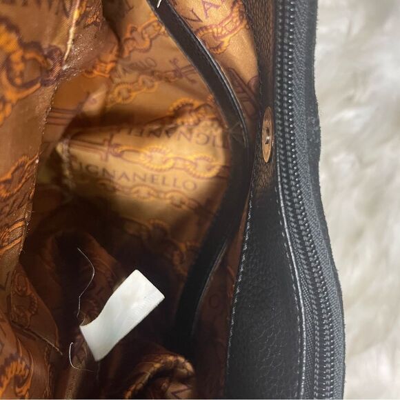 Tignanello leather suede black shoulder bag extended brown suede side zipper. - Picture 13 of 14